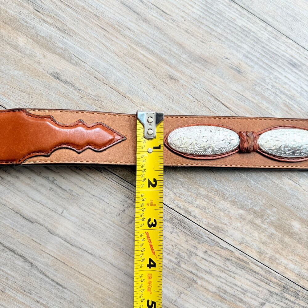 Justin Western Concho Leather Belt Brown Engraved Silver Conchos Size 30 USA - Picture 10 of 12